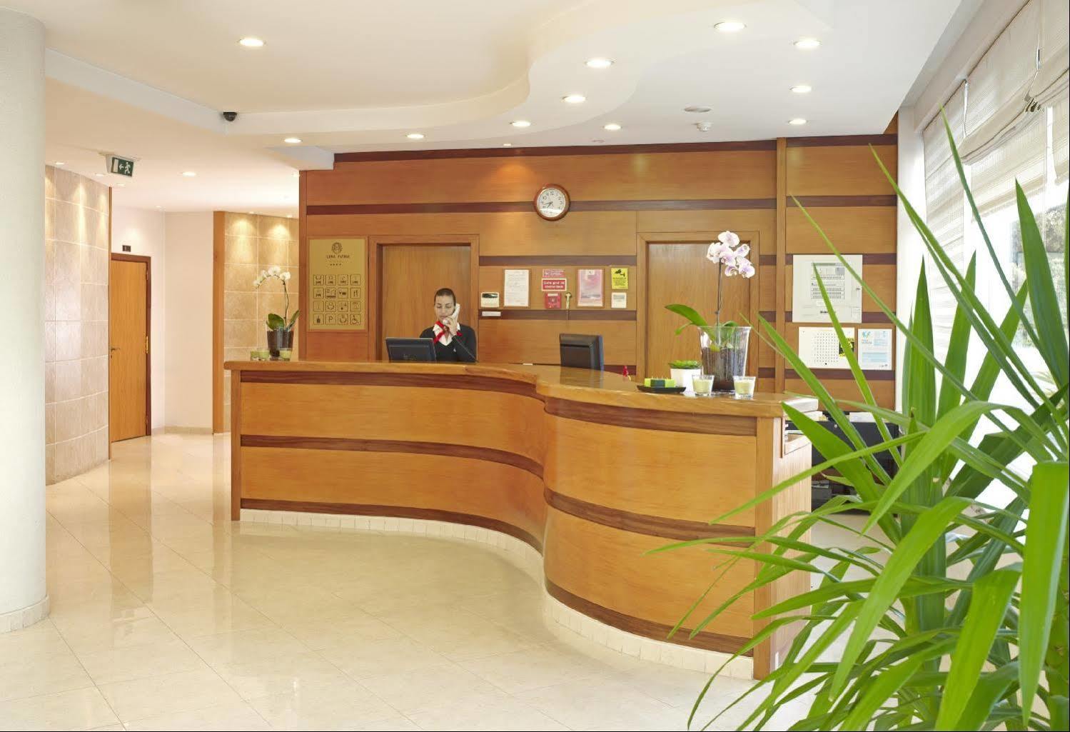 Hotel Coroa De Fátima Exterior foto
